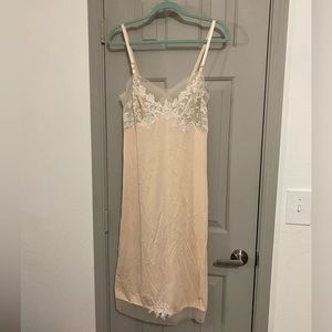Vanity Fair Peach Lace Slip Dress